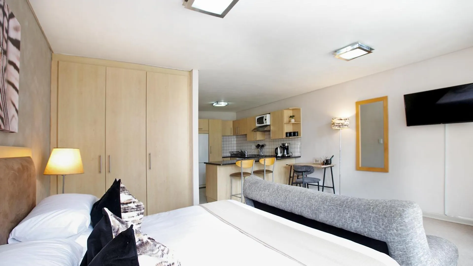 Fountains Cityscape Studio Le Cap Appartement